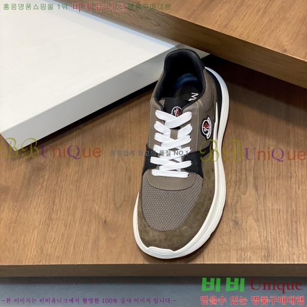  ���� ��**�� ����Ŀ�� MK905581