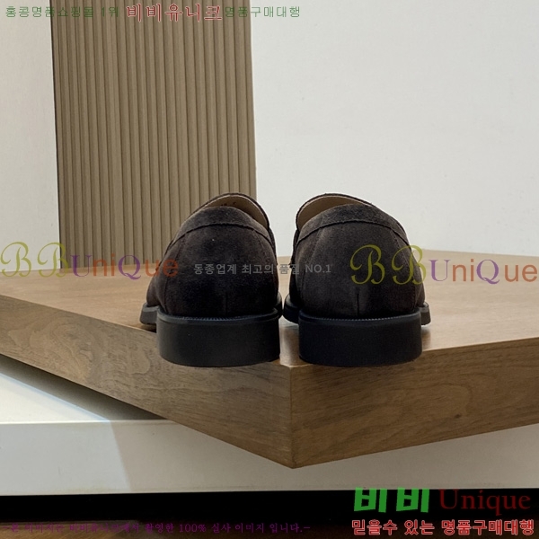 ���� ���ڷ� ��ġ�ڸ� ���� 1BC42260