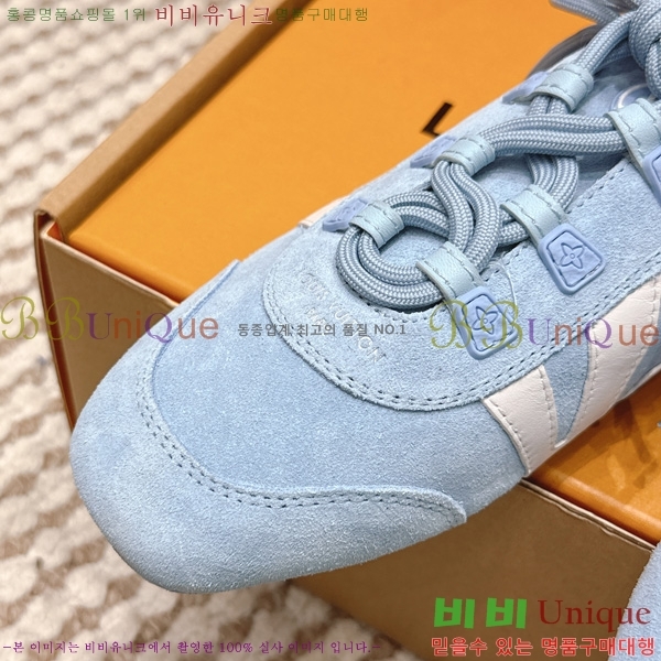 ���� ����*�� Sneakerina ����Ŀ�� 1LT889001-4