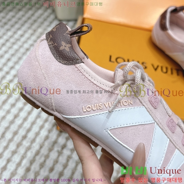 ���� ����*�� Sneakerina ����Ŀ�� 1LT889001-2