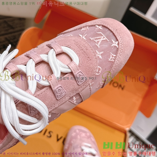 ���� ����*�� Sneakerina ����Ŀ�� 1LT8277702