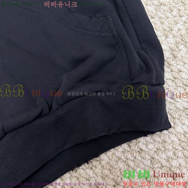 ���� �߷��þư� �ĵ�Ƽ BA546390-4